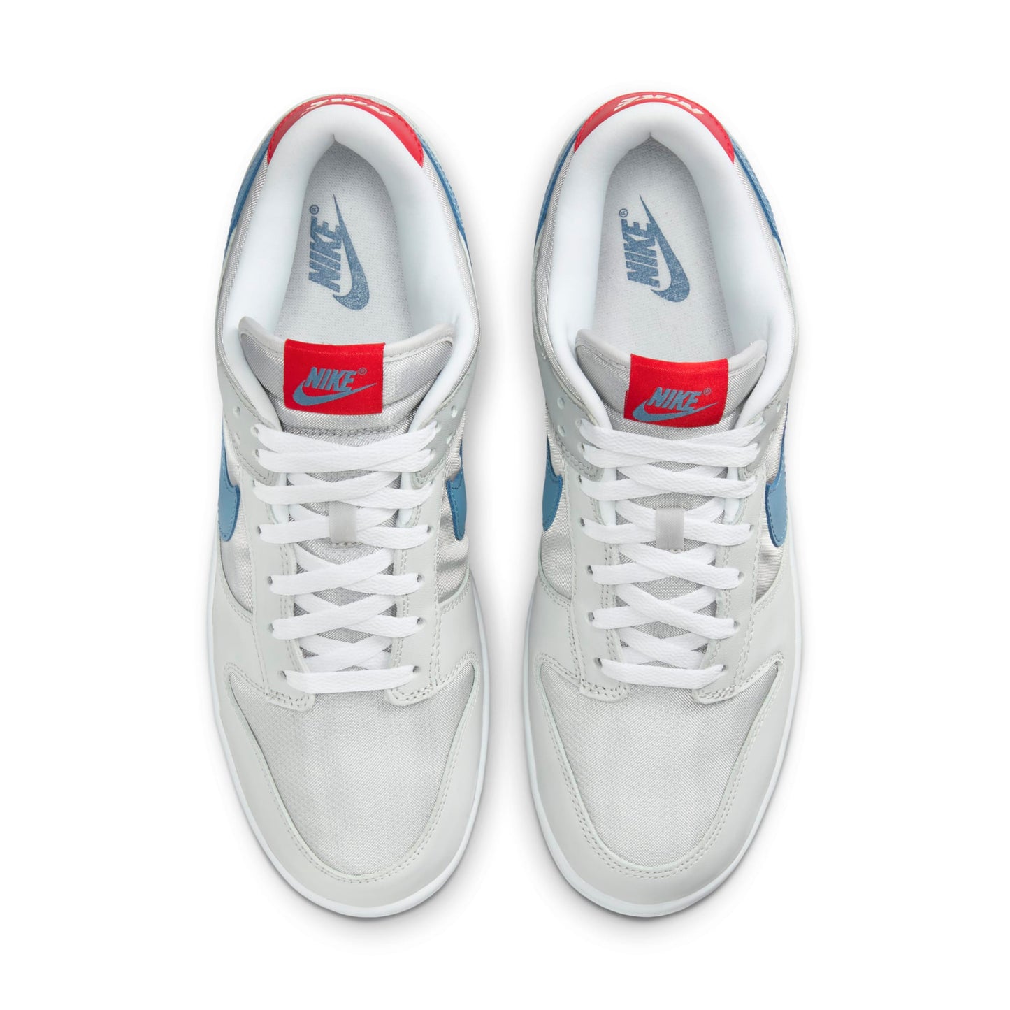Nike Men's Dunk Low Qs Sneakers