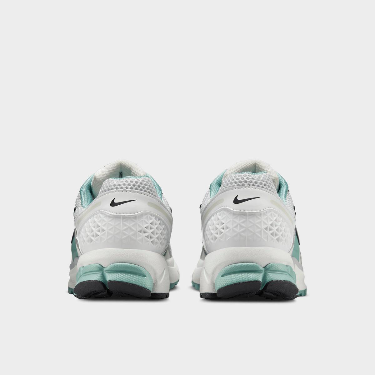 Women's Nike Zoom Vomero 5 - Cannon