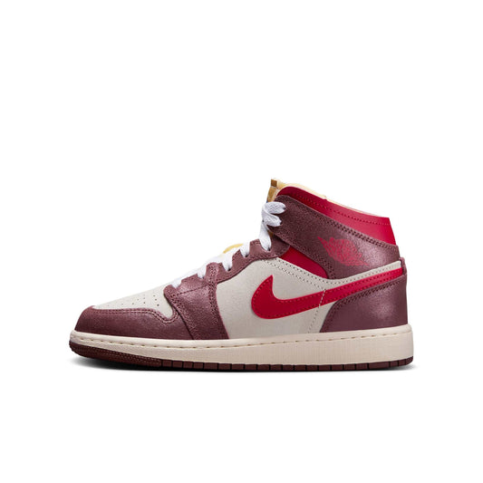 Grade School Air Jordan Retro 1 Mid Se 'Bread, Butter & Sole'