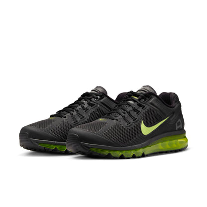 Nike Men's Air Max 2013 Sneakers