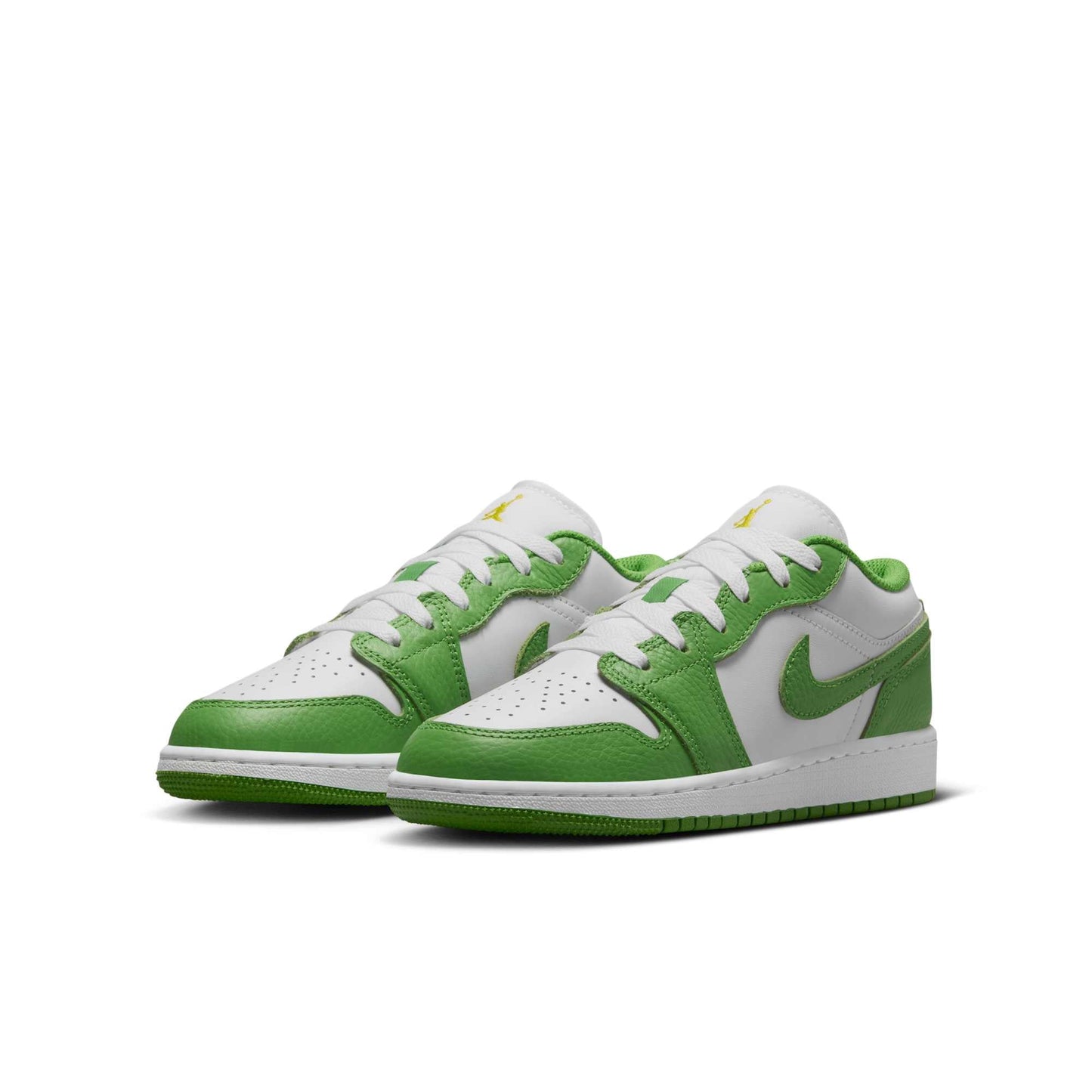 Grade School Air Jordan Retro 1 Low Se Bg