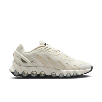 Nike Women's Air Max Dn8 Sneakers