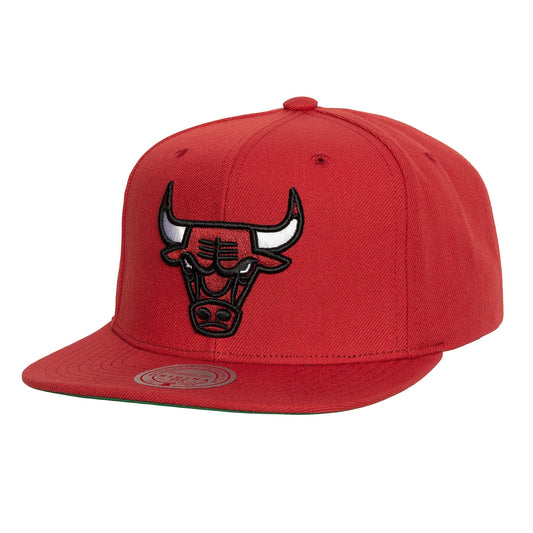 Men's Mitchell & Ness NBA Conference Patch Snapback Bulls - Red