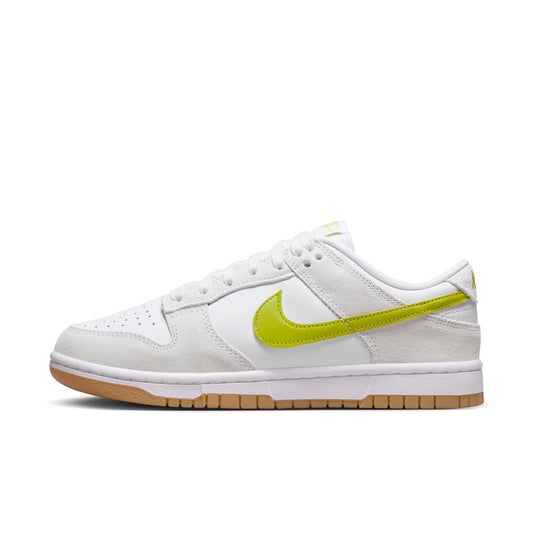 Nike Women's W Dunk Low Sneakers