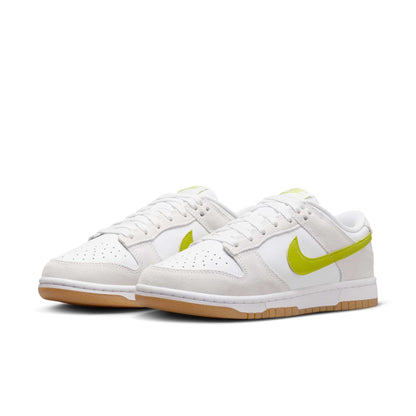 Nike Women's W Dunk Low Sneakers