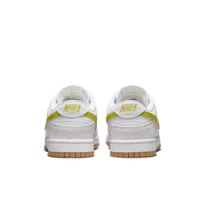 Nike Women's W Dunk Low Sneakers