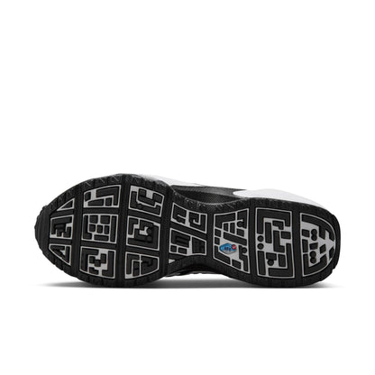 Nike Women's Air Max Sndr Sneakers