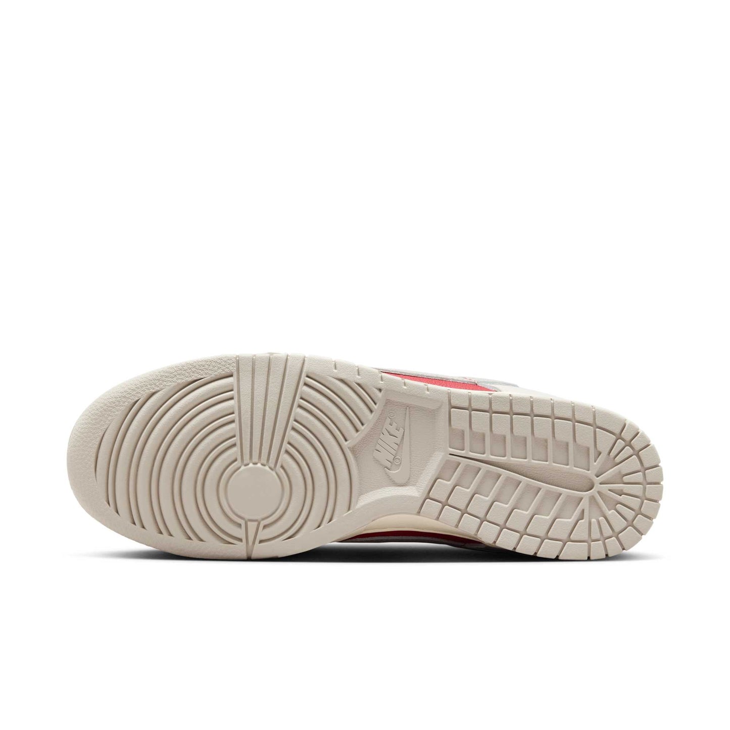 Nike Men's Dunk Low Retro Sneakers