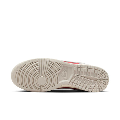 Nike Men's Dunk Low Retro Sneakers