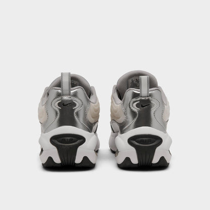[hm0256-001] Womens Nike Air Max Portal Se 'metallic Silver Phantom'