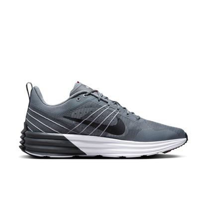 Nike Men's Lunar Roam Sneakers
