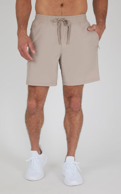 Mens Interval 7" Short