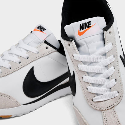 [hm4771-105] Womens Nike Pacific 'white Black'