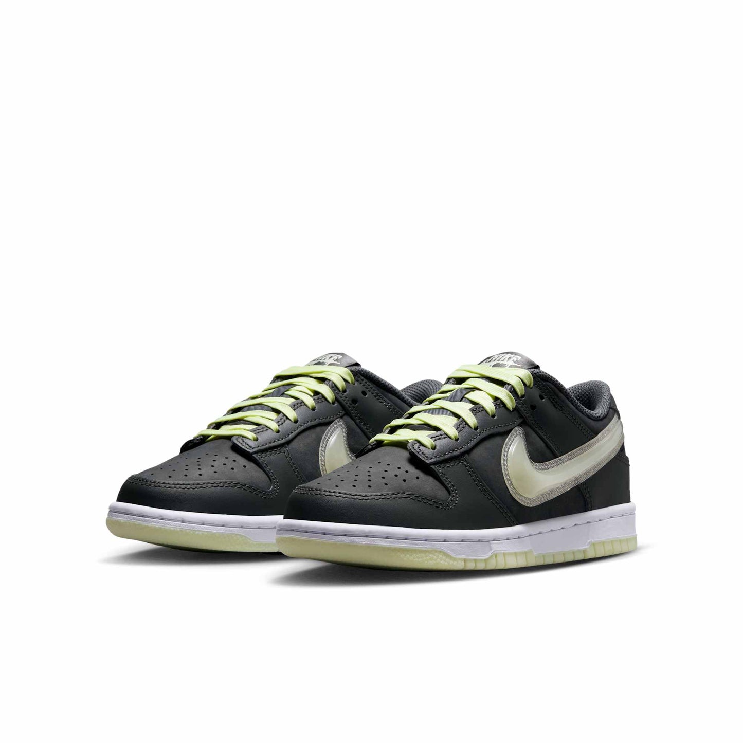 Nike Grade School Gs Dunk Low Sneakers