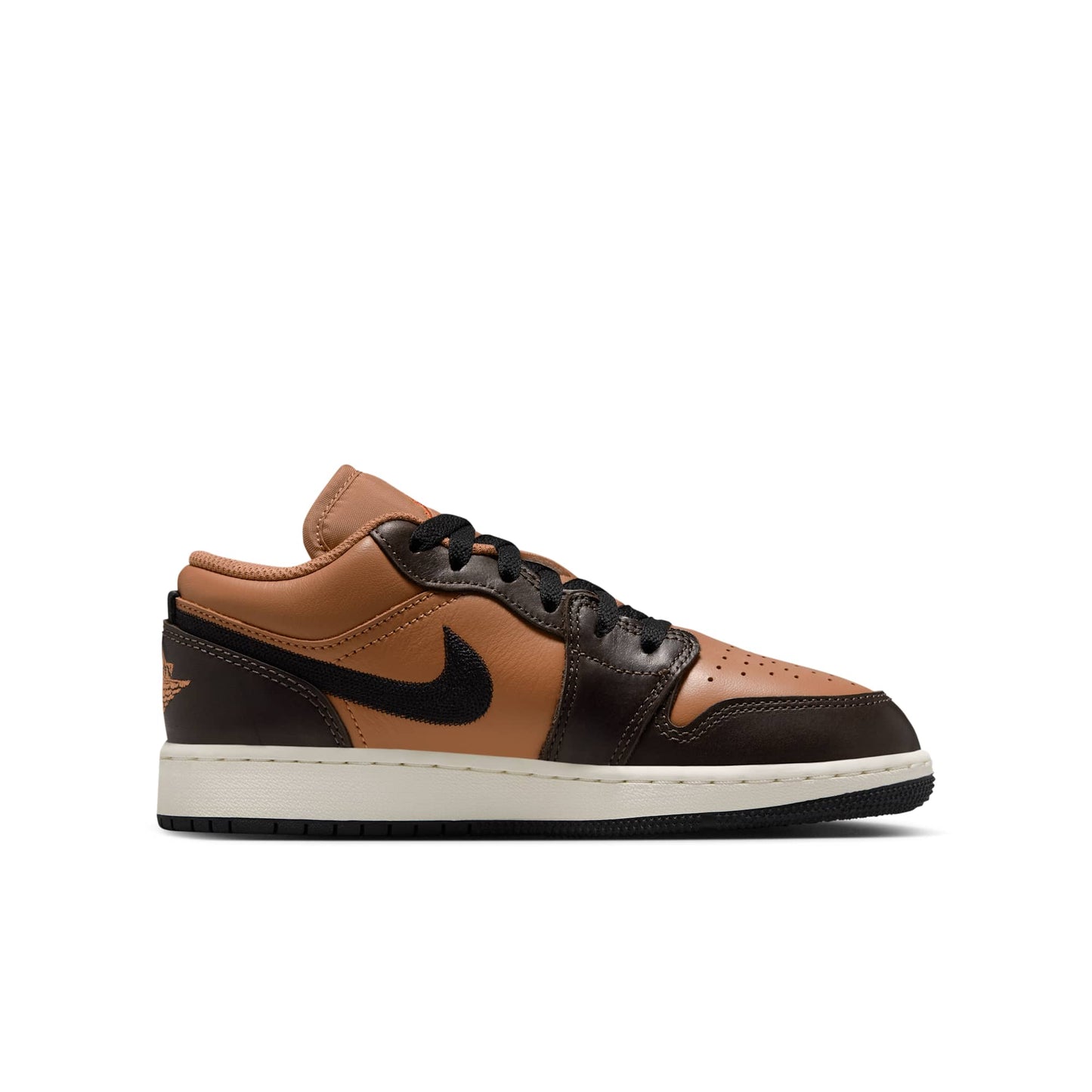 Grade School Air Jordan Retro 1 Low Se 'Flax Baroque Brown' (Gs)