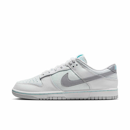 Nike Men's Dunk Low Retro Se Sneakers