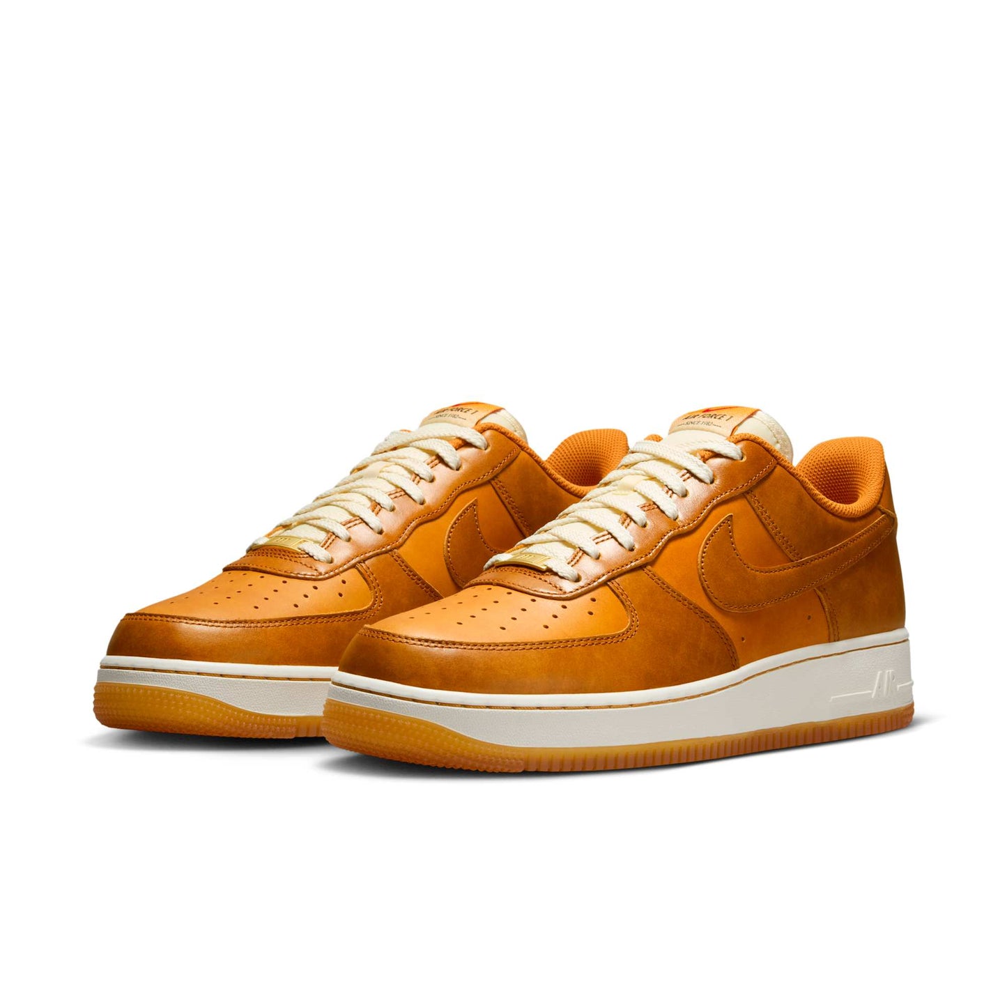 Nike Men's Air Force 1 '07 Lv8 Sneakers