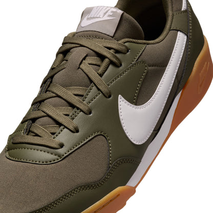 [hq4502-200] Mens Nike Terra Manta