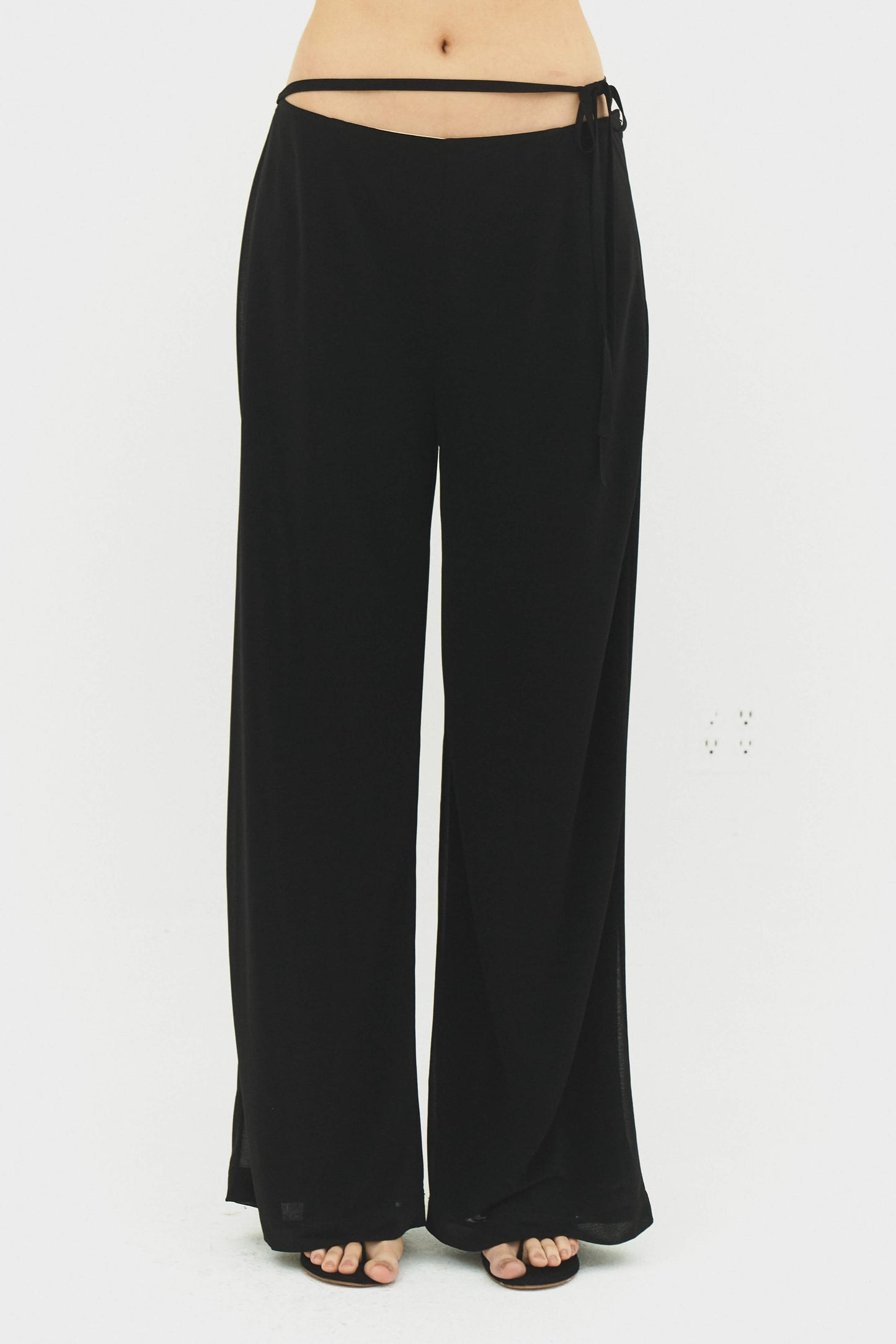 Emilia Pant in Black