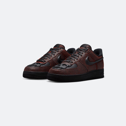Nike Men's Air Force 1 Low Retro QS Halloween Skull