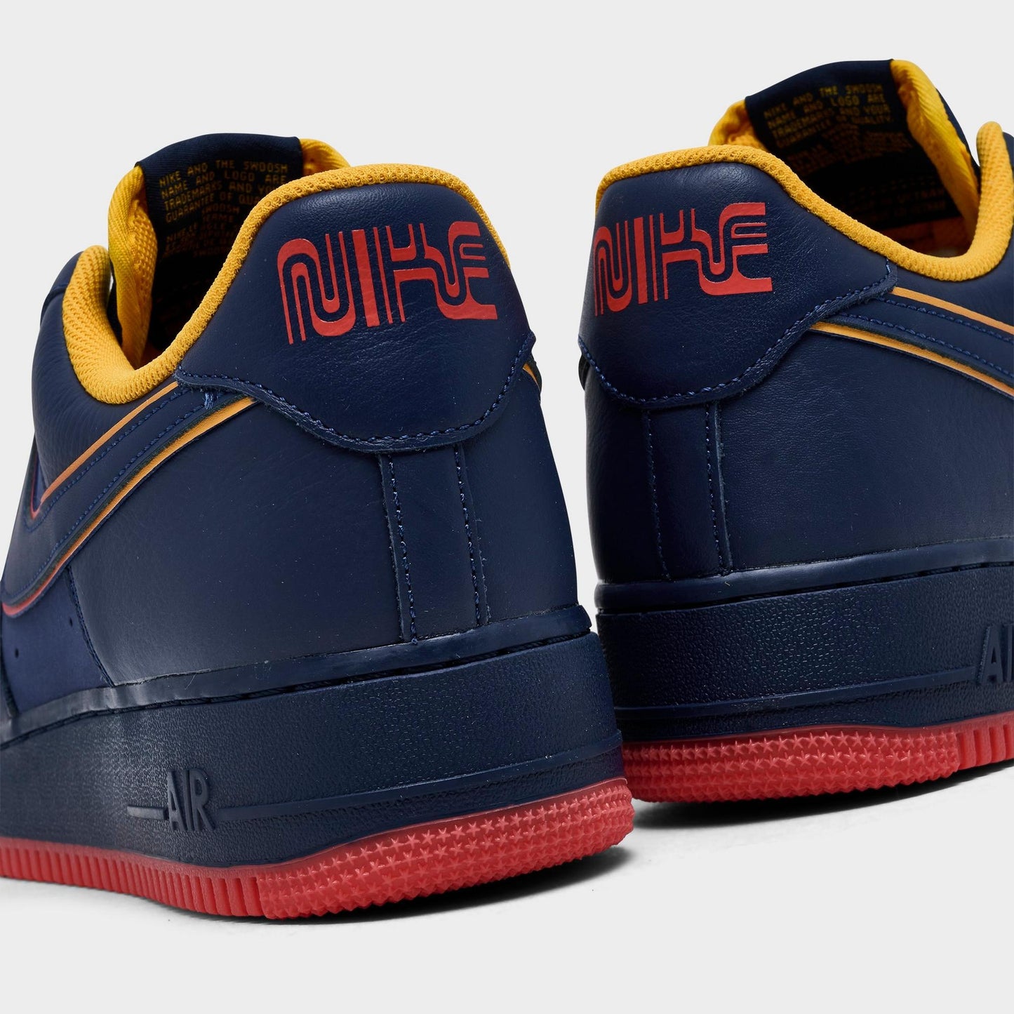 [hv5752-410] Mens Nike Air Force 1 Low 'retro Lettering'