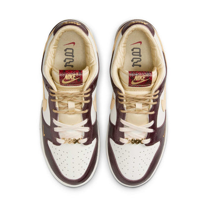 Nike Women's Dunk Low Lx Sneakers