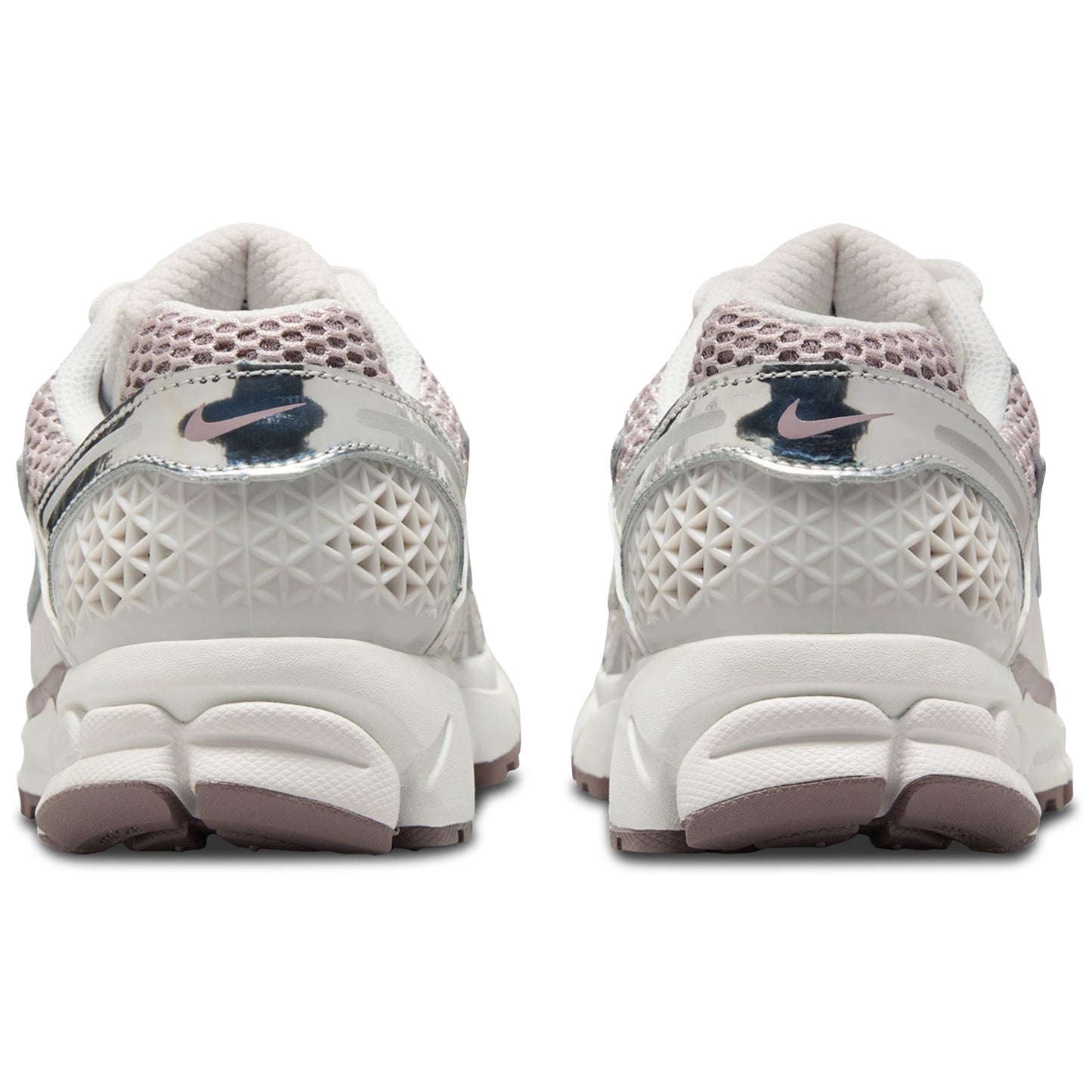 Nike Women's Zoom Vomero 5 Metallic Silver/Platinum Violet