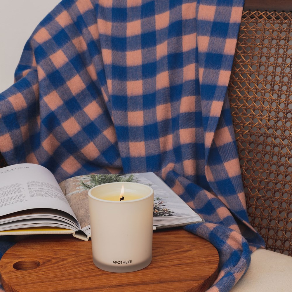 APOTHEKE Hinoki Lavender Classic Candle