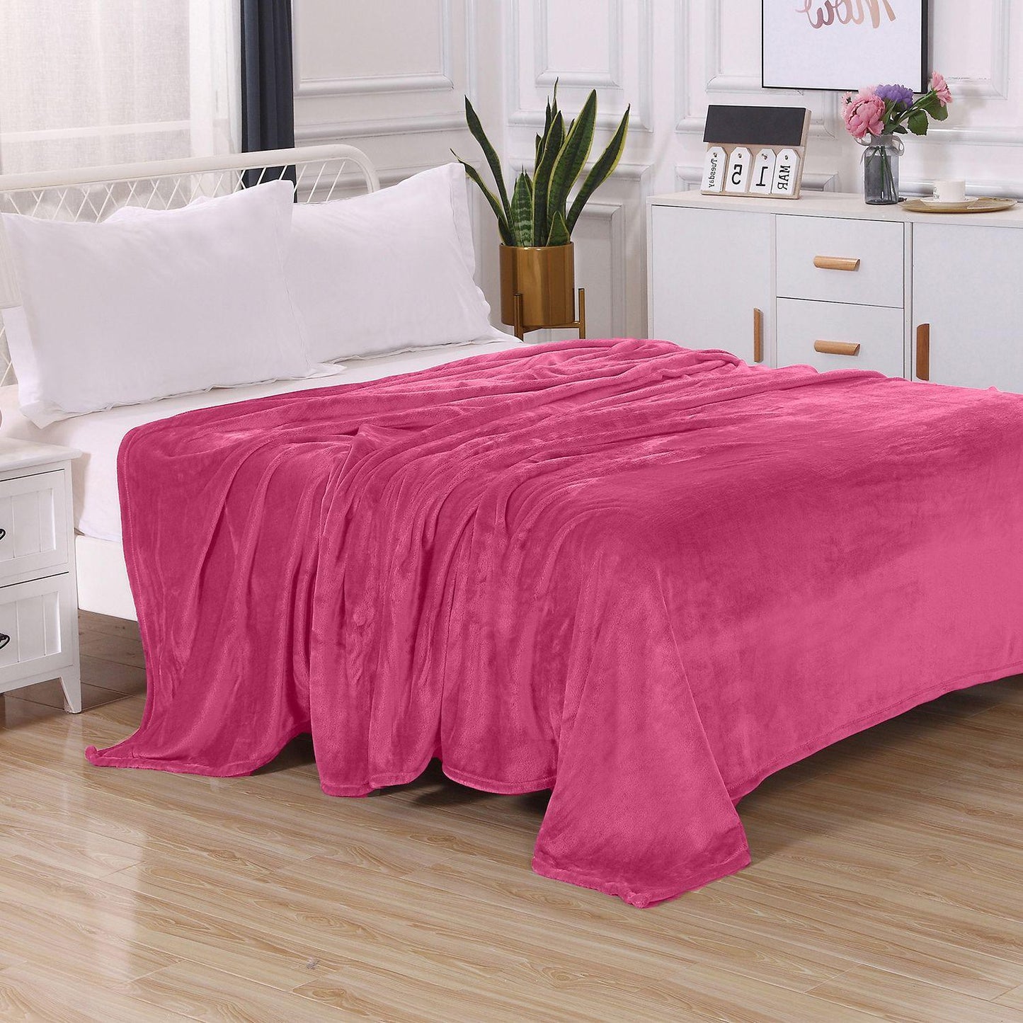 Elegant Comfort Velvet Plush Fleece Blanket Solid Color Design - Velour Blanket