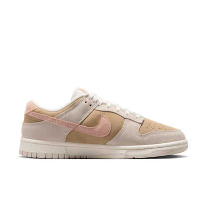 Nike Women's Dunk Low Sneakers