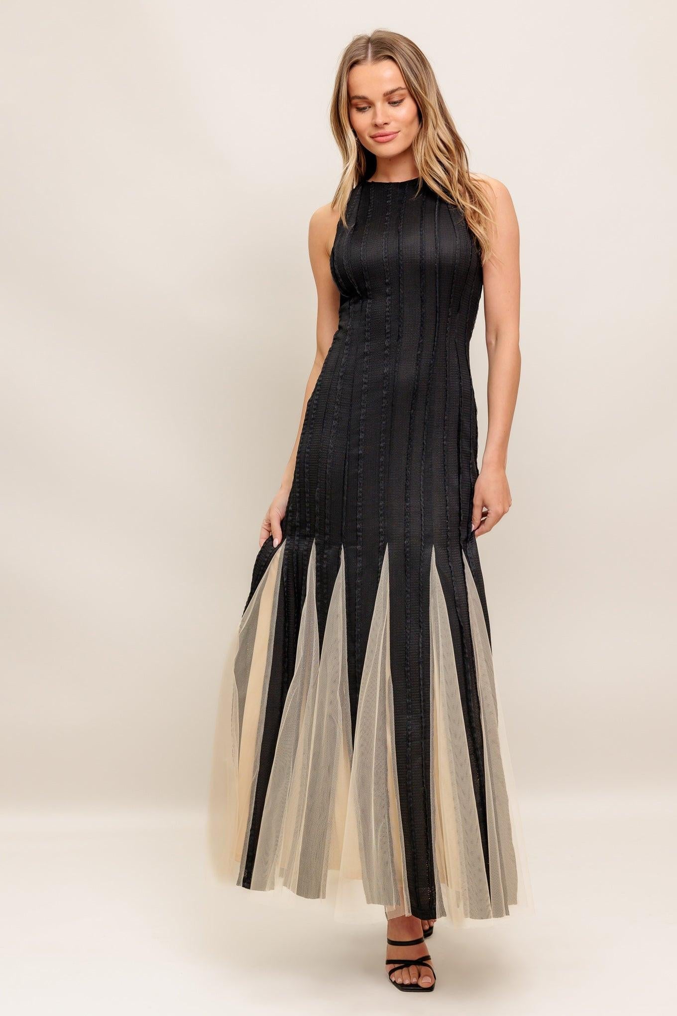 NOIR TULLE Black KNIT MAXI DRESS l FLYING TOMATO Black / M