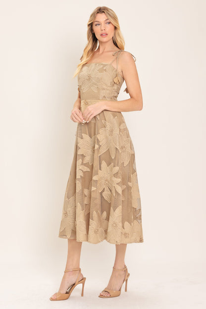 Sandy Bloom Floral Woven Lace Midi Dress