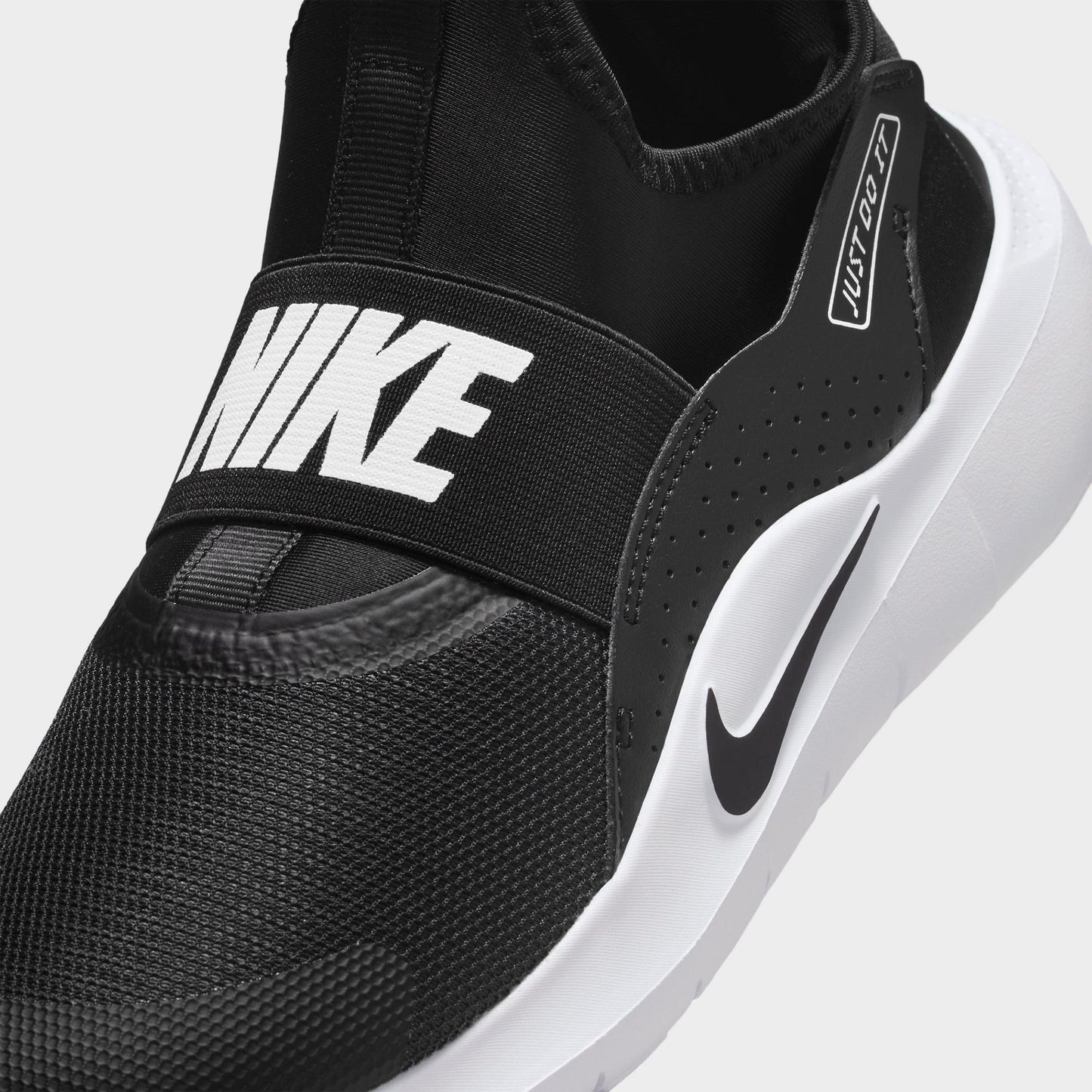 [if2893-002] Grade School Nike Flex Runner 4 Gs 'black White'