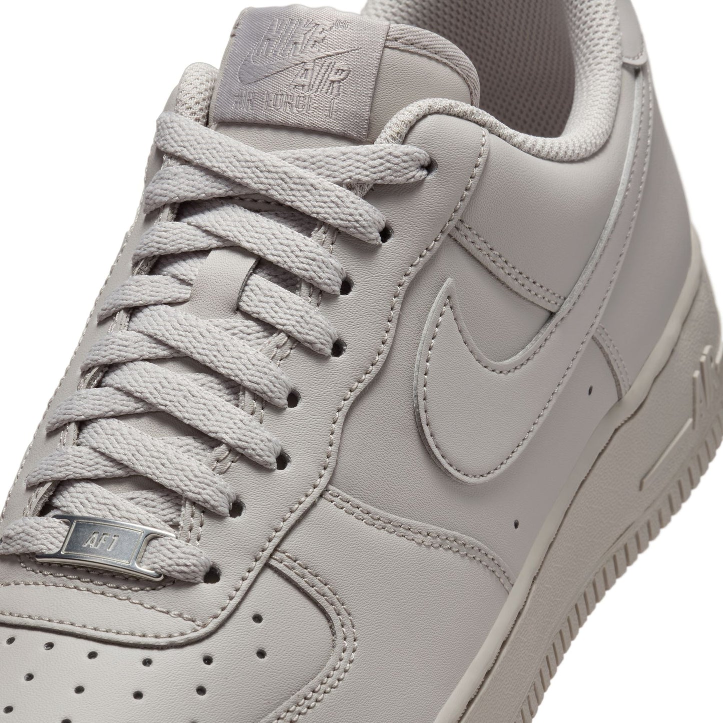 Nike Men's Air Force 1 '07 College Grey