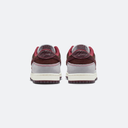 Nike Men's Dunk Low Retro Burgundy Crush