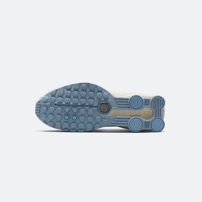Nike Women's Shox R4 SE Pale Ivory/Celestine Blue