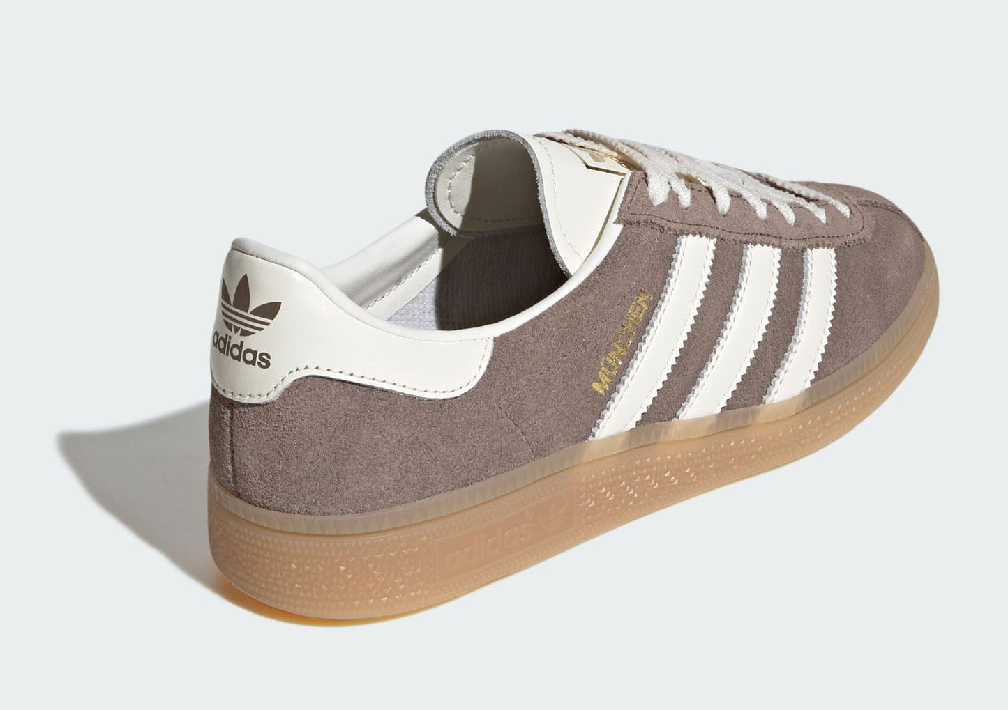 [IH4208] Womens adidas Muenchen