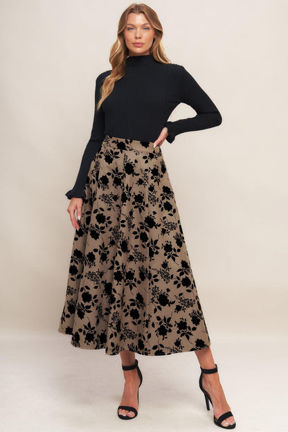 Classic Bloom Look Woven Flocking Circle Skirt