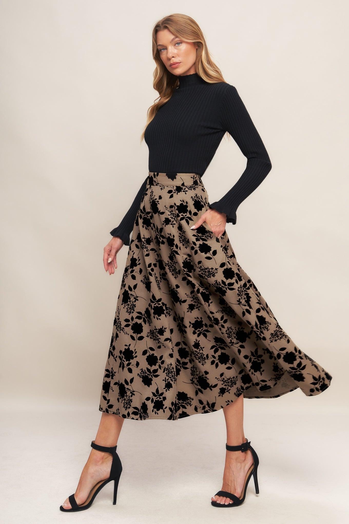 Classic Bloom Look Woven Flocking Circle Skirt