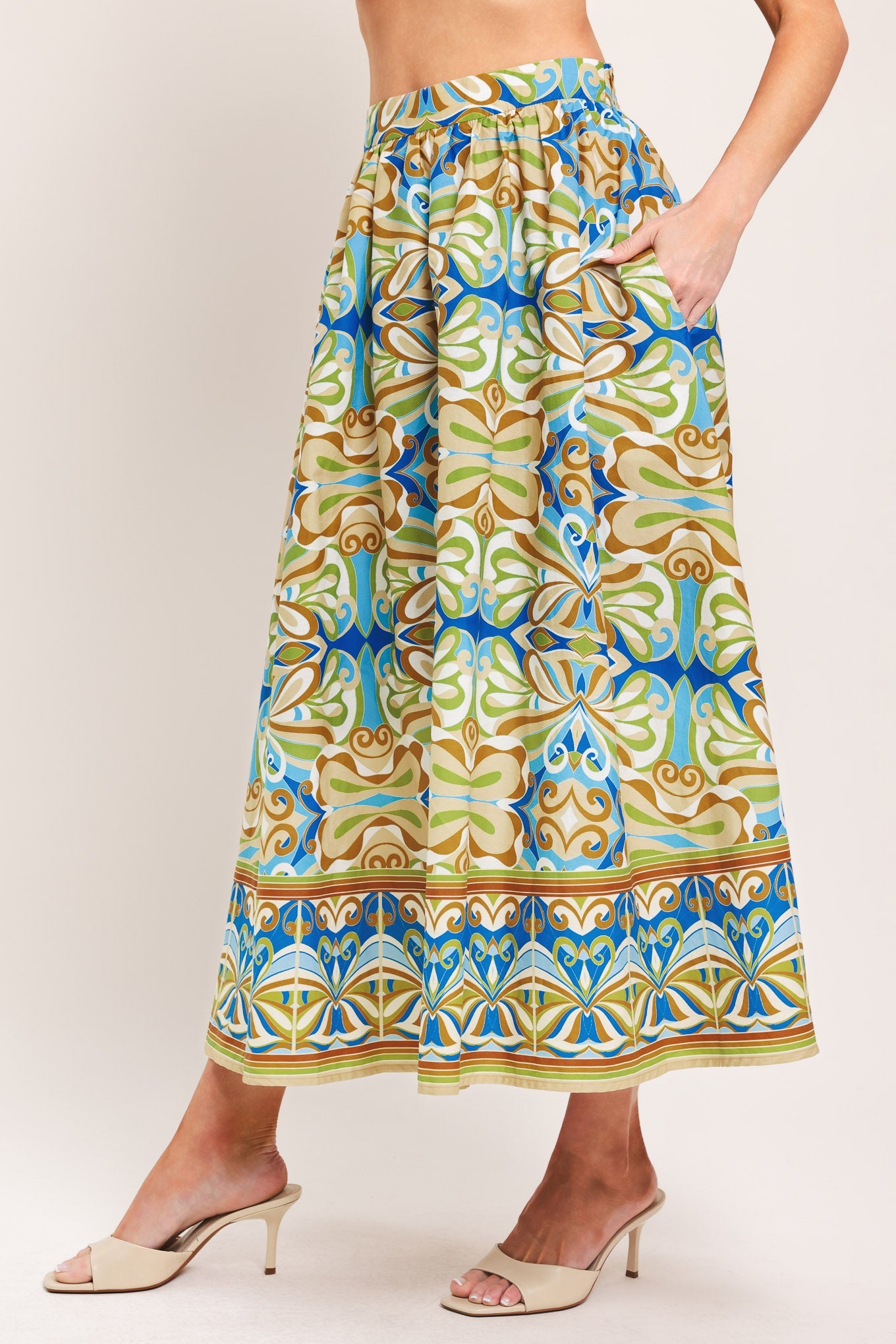 Island Mosaic Woven Full Skirt