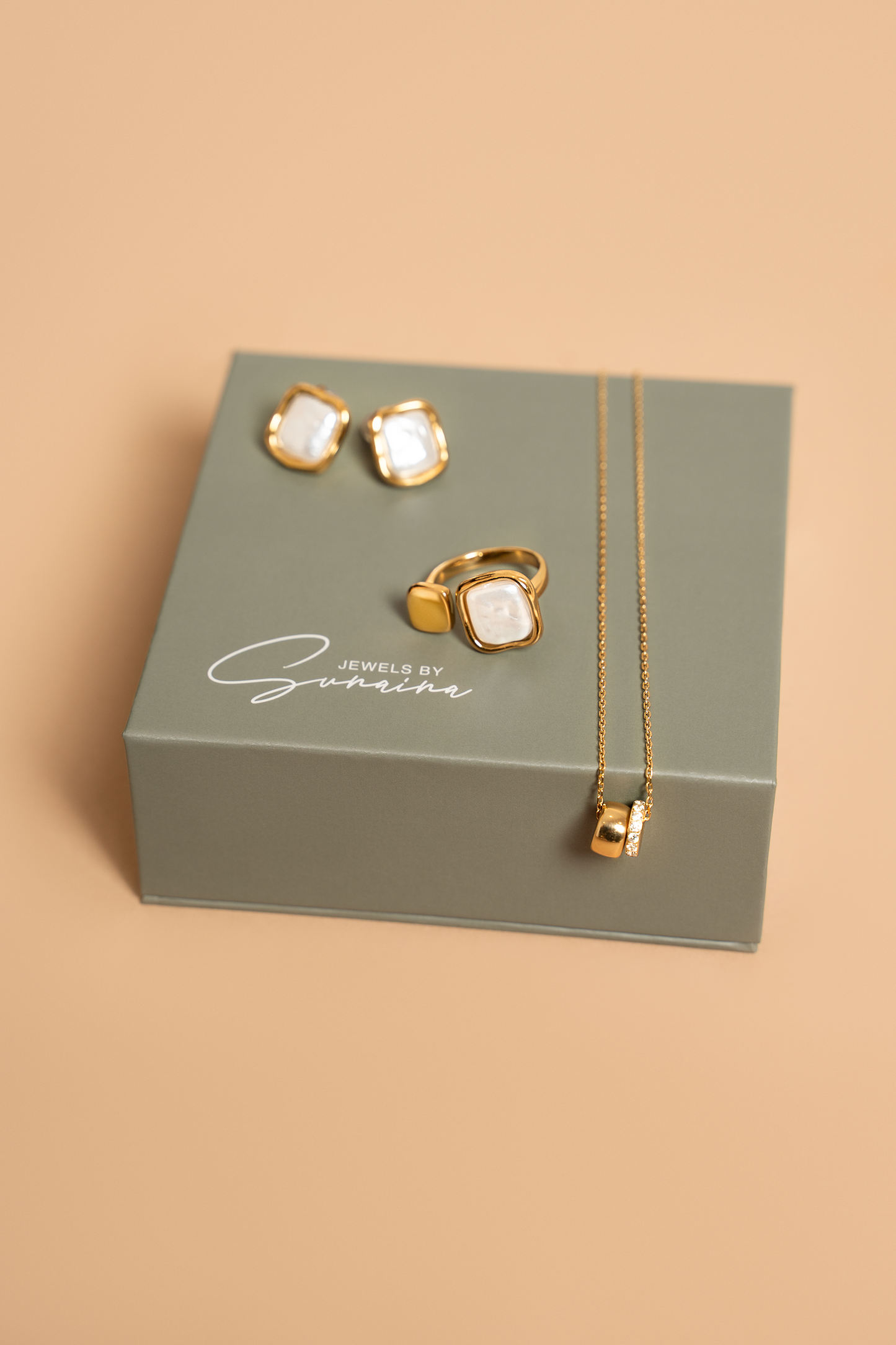 Timeless Trio Set