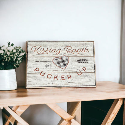 Kissing Booth by Gia Roma