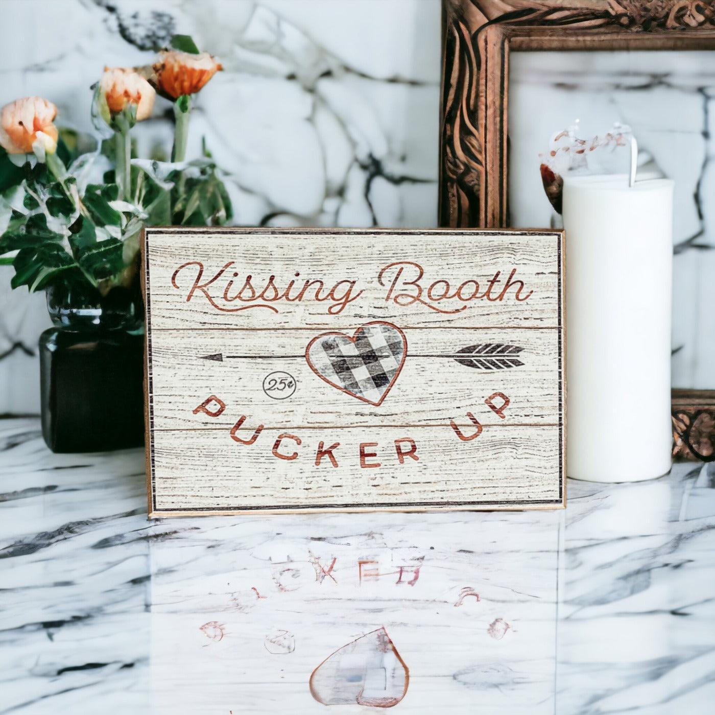 Kissing Booth by Gia Roma