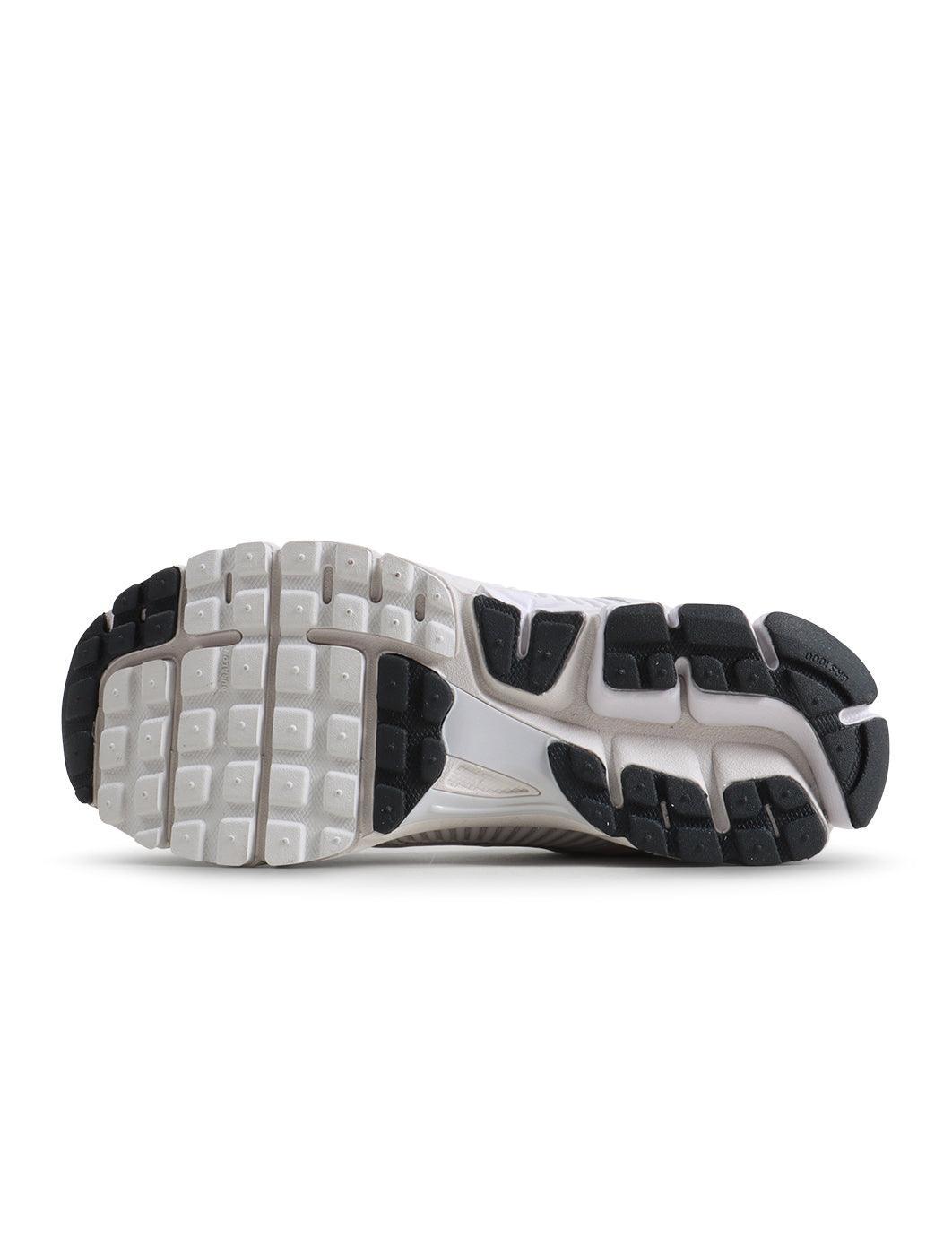 Nike Mens Zoom Vomero 5 - Vast Grey