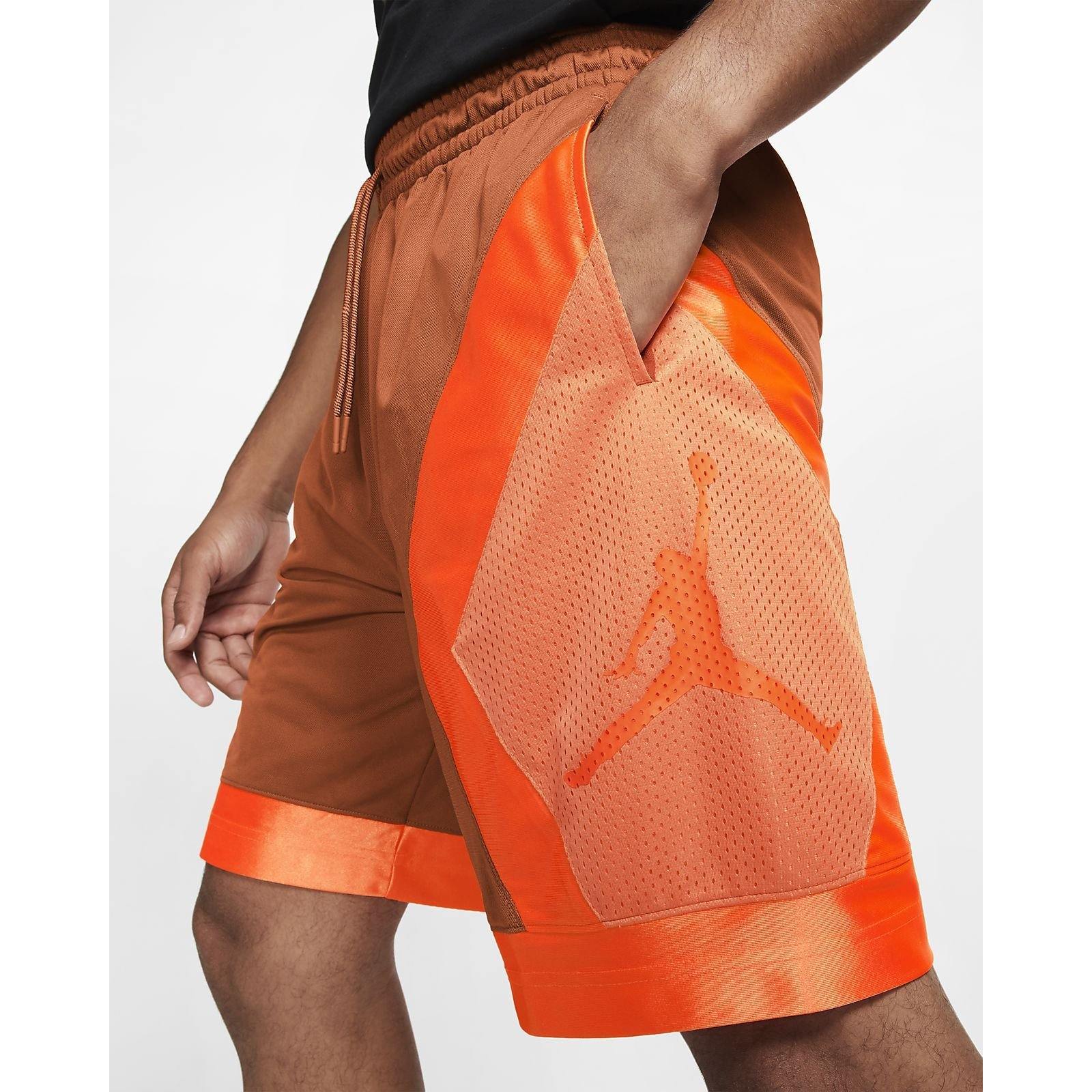 [AV3206-246] Mens Air Jordan Jumpman Diamond Short - sneakAR