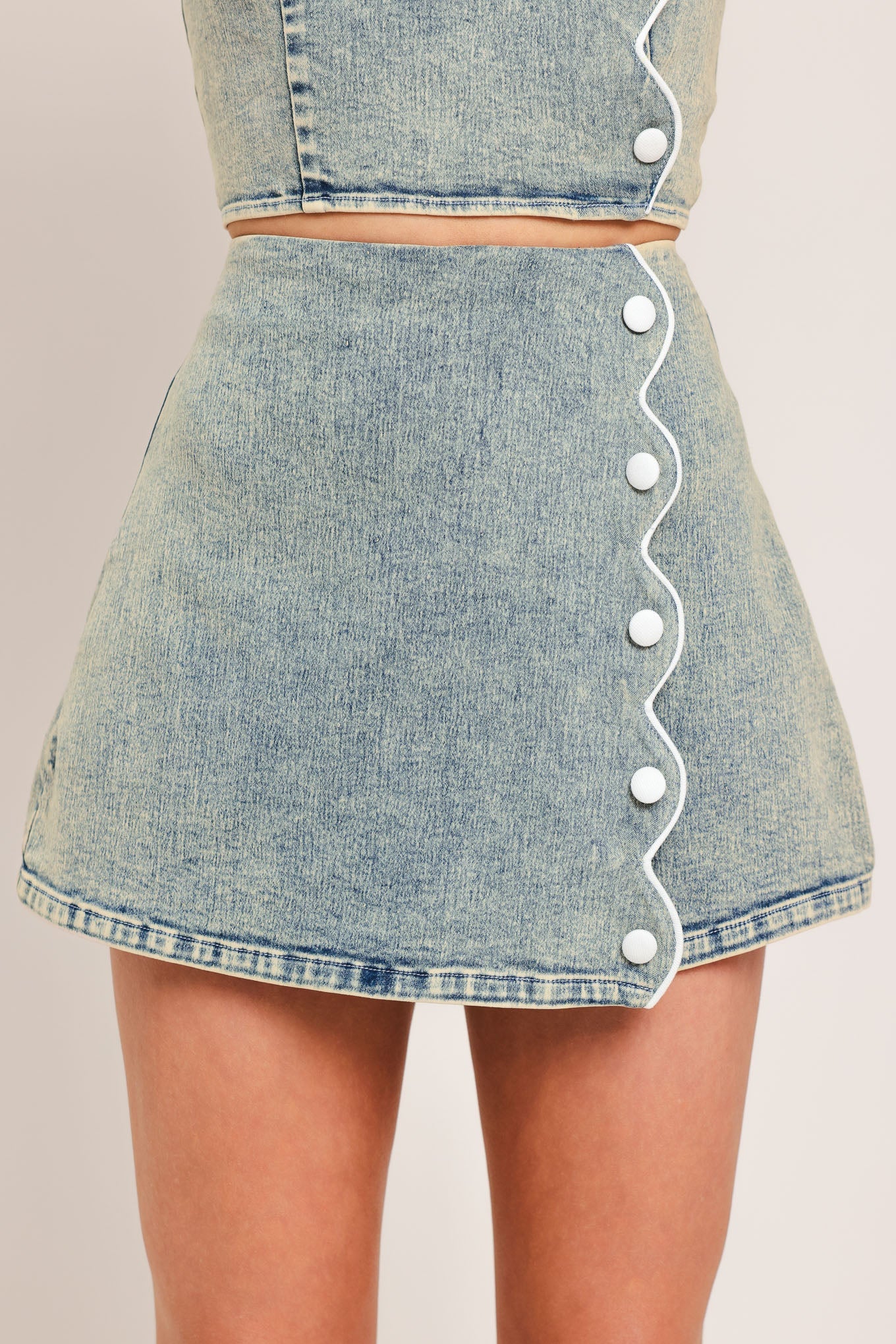 Sweet Detail Denim Skort