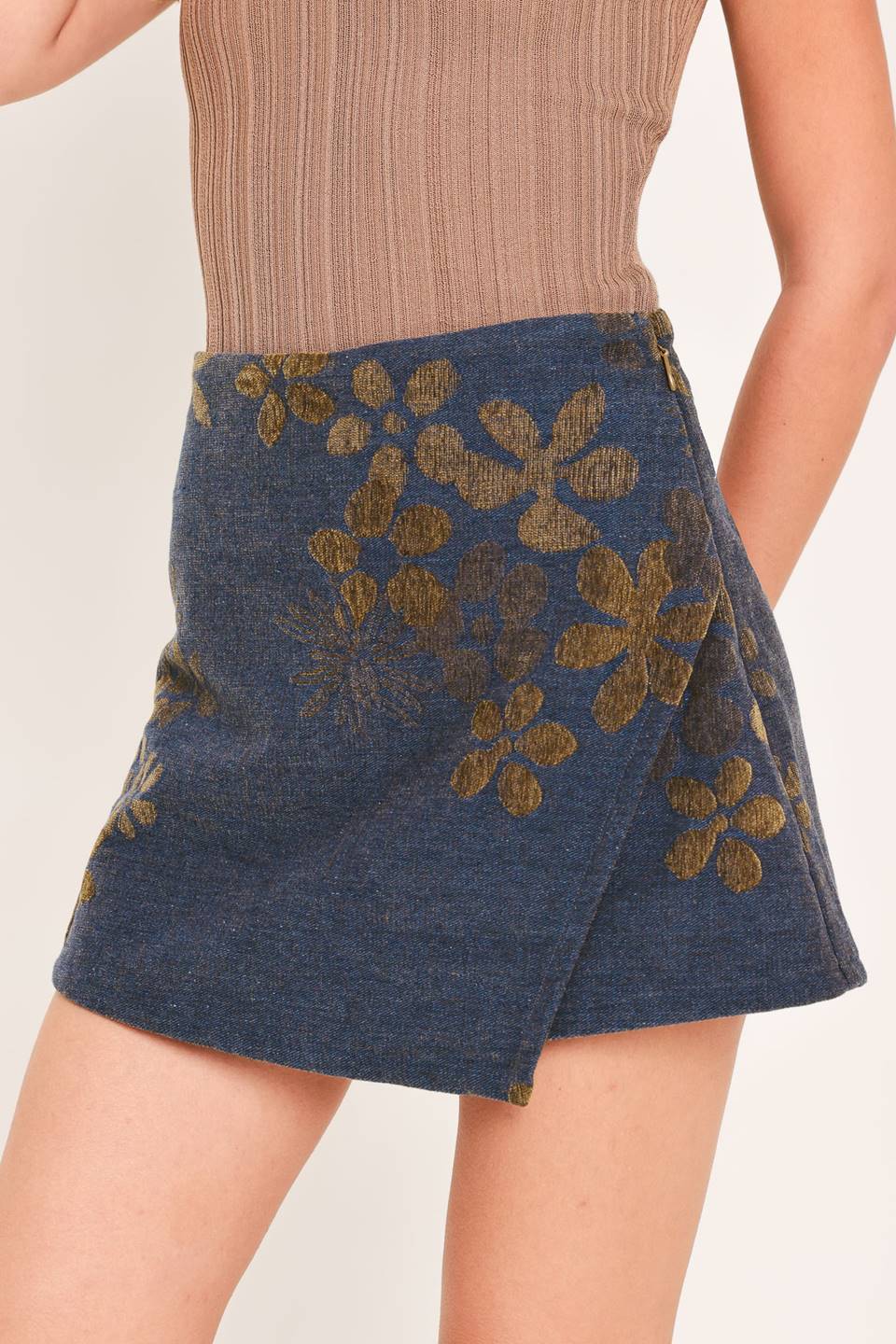 Copper Blossom Woven Skort