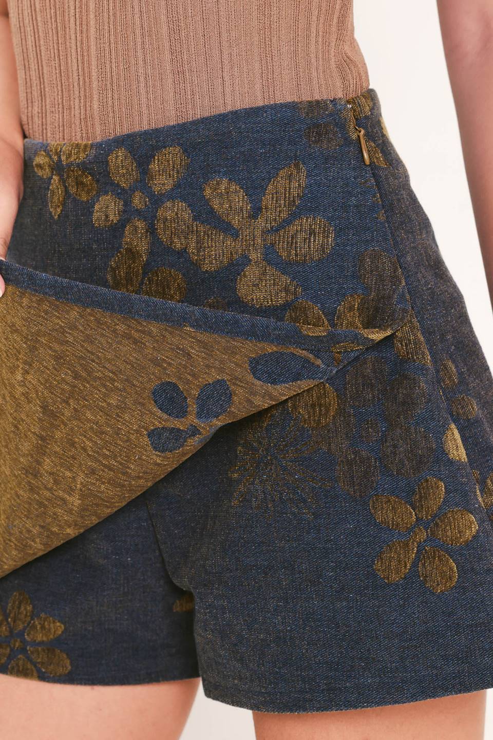 Copper Blossom Woven Skort
