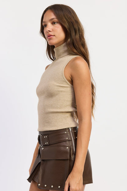 Julia Top