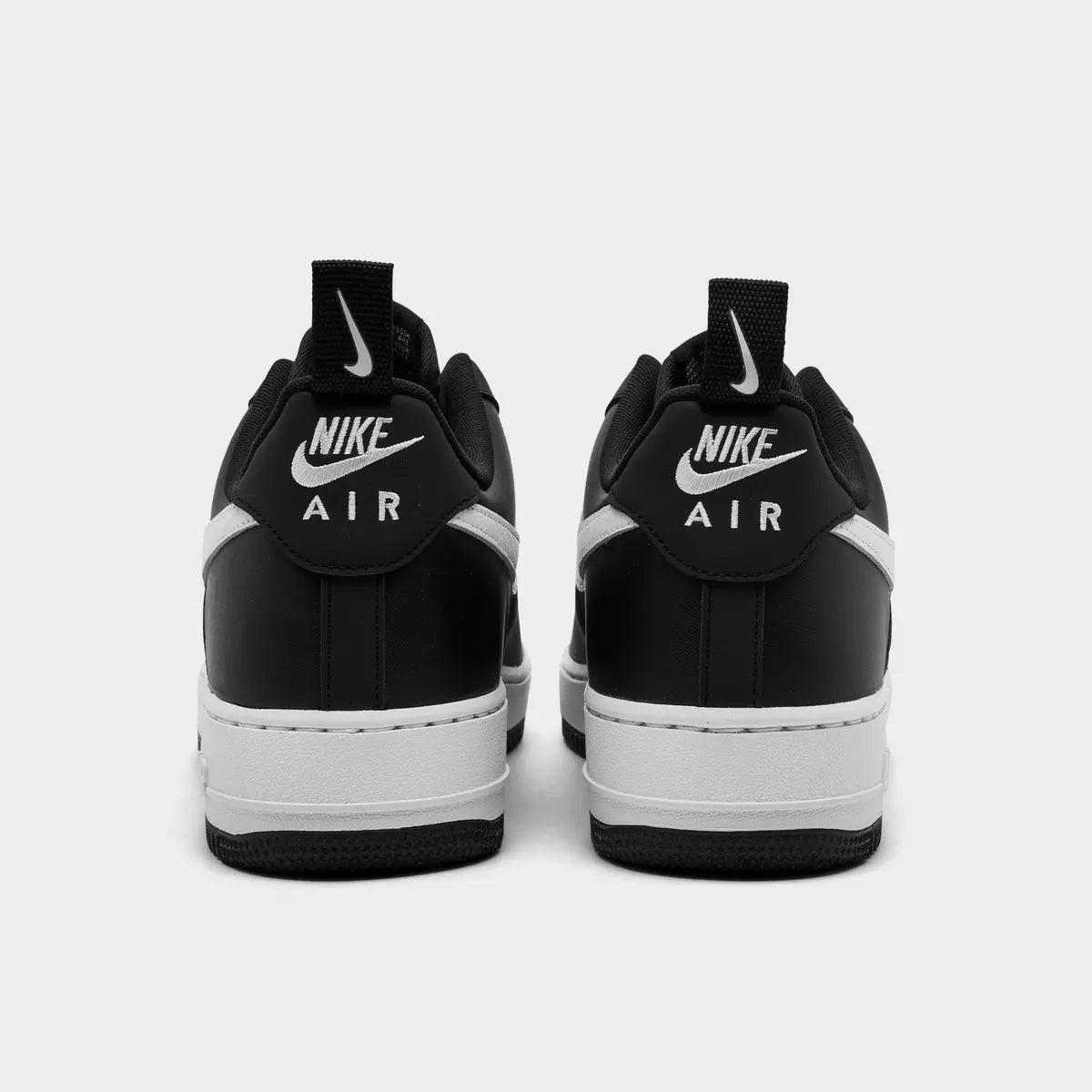 Nike Men's Air Force 1 '07 Tech Black